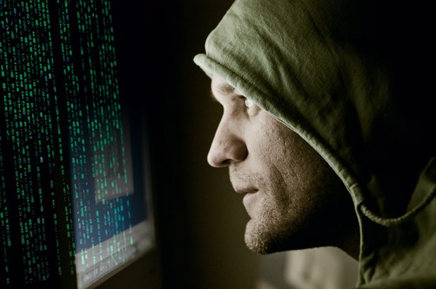 hacker (Foto: Shutter Stock)