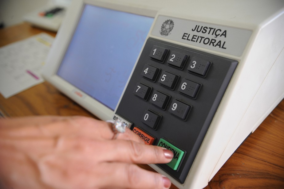 urna eletrônica; eleições