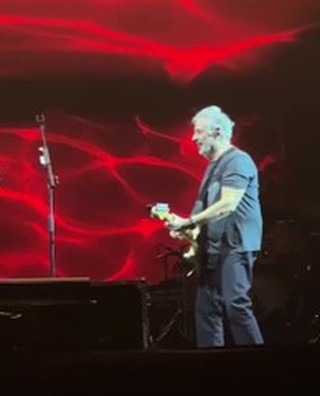 Marisa Monte homenageia Rita Lee ao lado de Roberto Carvalho no Primavera Sound 2023