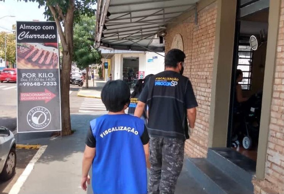 Procon-SP multou, nesta terça-feira (1º), petiscaria de Presidente Prudente por causa de publicações em rede social — Foto: Fundação Procon-SP
