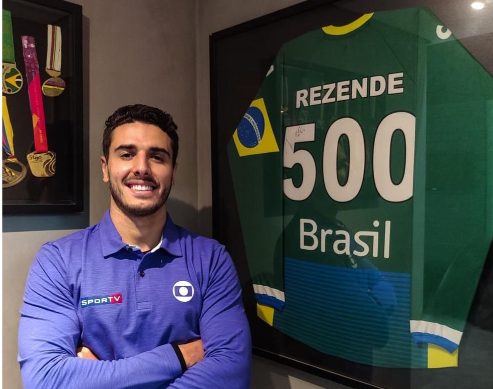 Eduardo Rezende, irmão de Renato Rezende, comenta o ciclismo BMX no SporTV nas Olímpiadas — Foto: Reprodução/arquivo pessoal