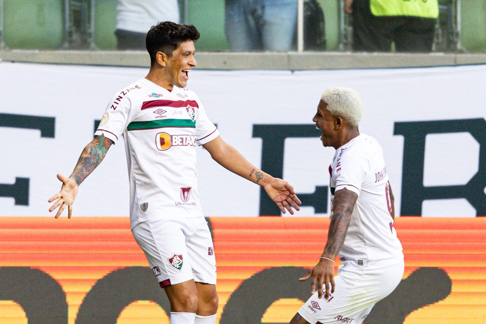 Cano comemora gol do Fluminense contra o América-MG — Foto: Gilson Junio/AGIF