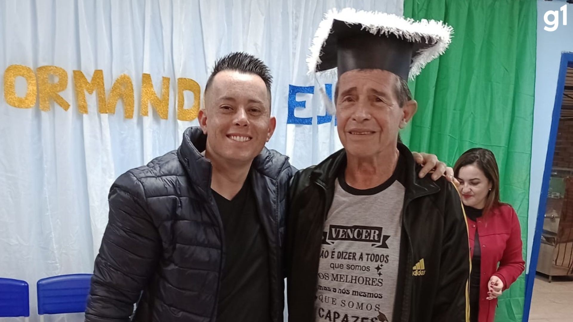 Aposentado conclui ensino fundamental aos 79 anos no RS: 'Não vou morrer analfabeto'