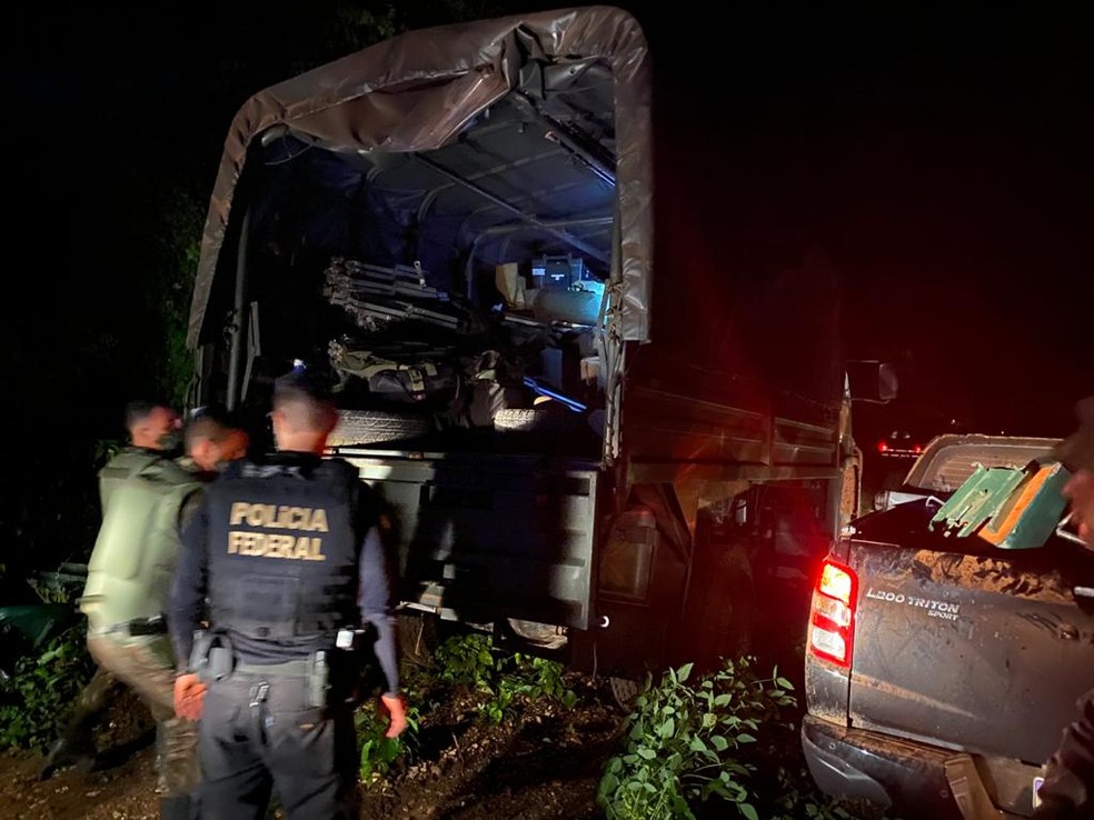 PF apreendeu instrumentos usados em garimpo ilegal em MT — Foto: Polícia Federal