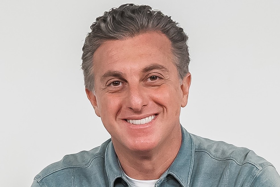 Luciano Huck fala sobre documentário para o Globoplay: 'Vontade de escutar e aprender' | Famosos | gshow