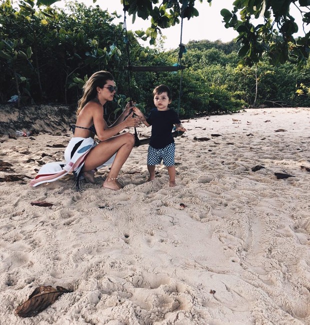Bruna Hamú e filho (Foto: Reprodução/Instagram)