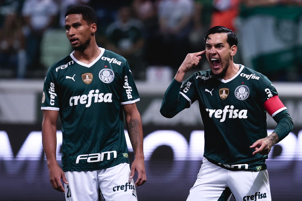 Murilo e Gustavo Gómez em Palmeiras x Ceará — Foto: Ettore Chiereguini/AGIF