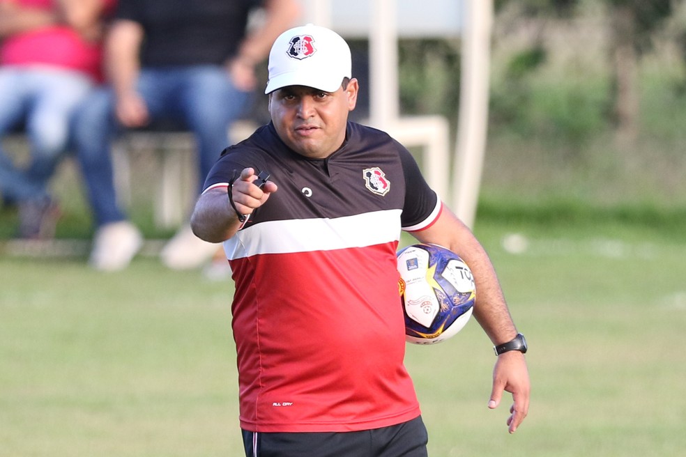 Resultado de imagem para Leston Junior Santa Cruz