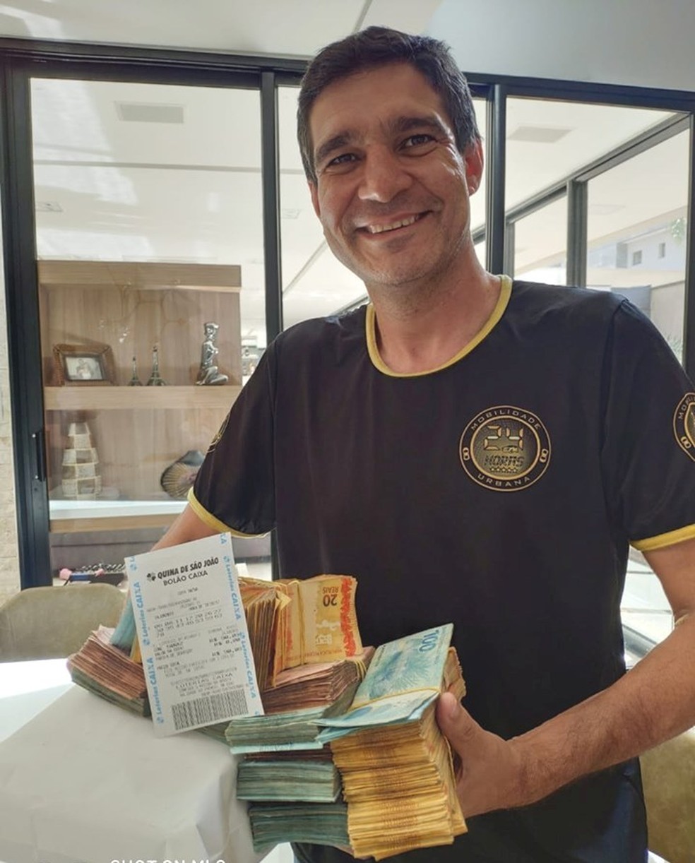 Em 2019, grupo faturou R$ 1,1 milhão na Quina de São João. — Foto: Arquivo pessoal/ Reprodução 