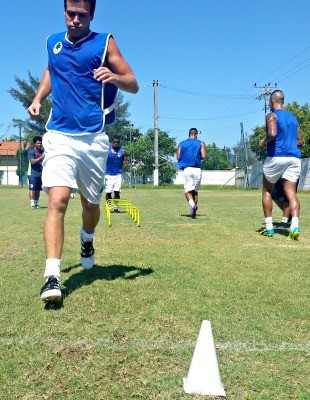 Como jogadores de futebol podem evitar lesões com o Freeletics