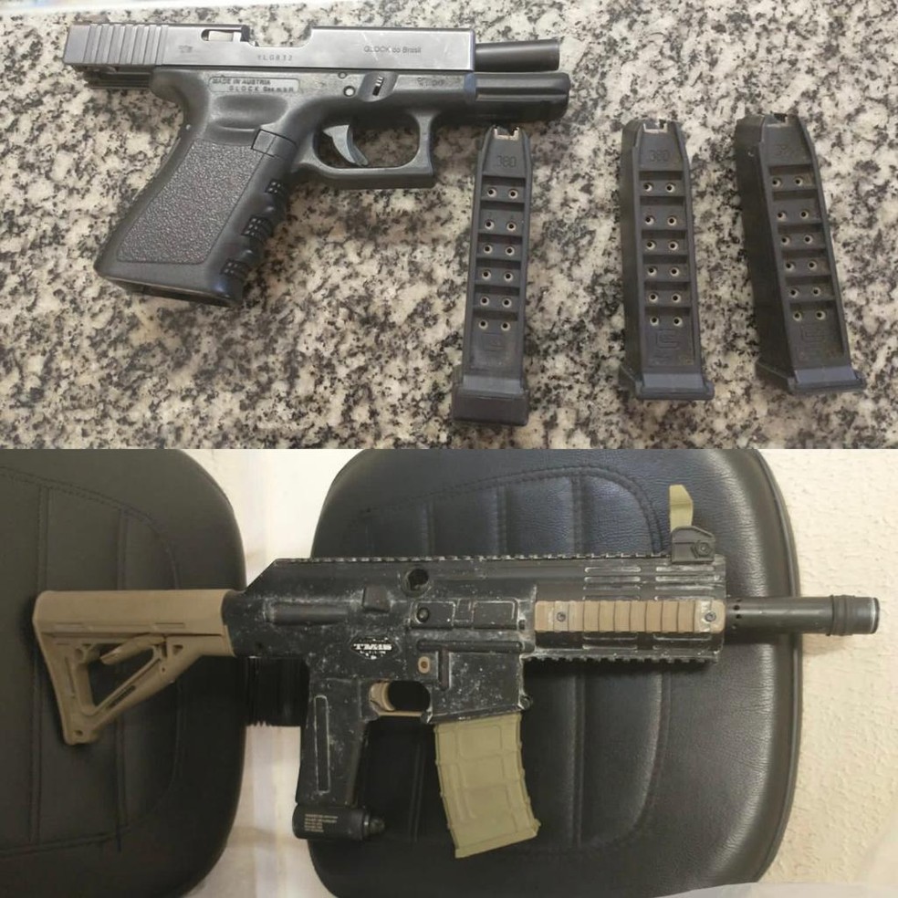Armas e simulacros apreendidos com a dupla. — Foto: Arquivo pessoal