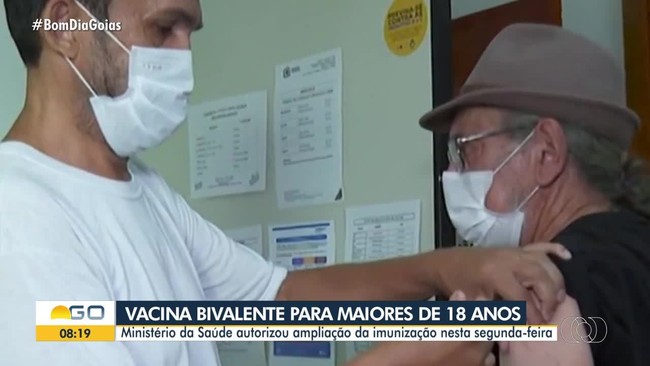 Gois amplia reforo com vacina bivalente contra a Covid para todos acima de 18 anos