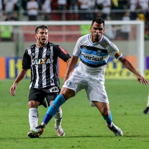 Gilberto aposta em Grêmio jogando de igual para igual na final no Mineirão