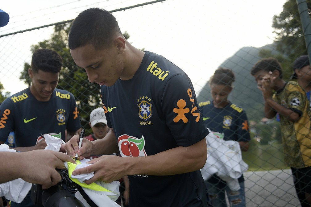 Antony está defendendo a seleção brasileira no Pré-Olímpico — Foto: Alexandre Loureiro/CBF