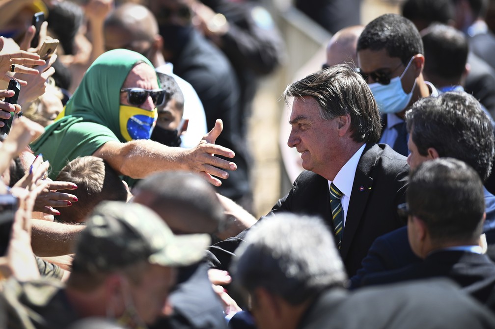 7 de setembro - O presidente Jair Bolsonaro participa de cerimônia do 7 de setembro realizada no Palácio da Alvorada em Brasília (DF) — Foto: Andre Borges/AP