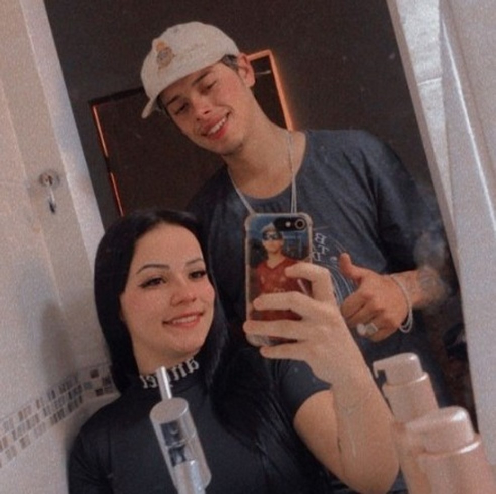 Casal de jovens morre em acidente — Foto: Instagram/Reprodução