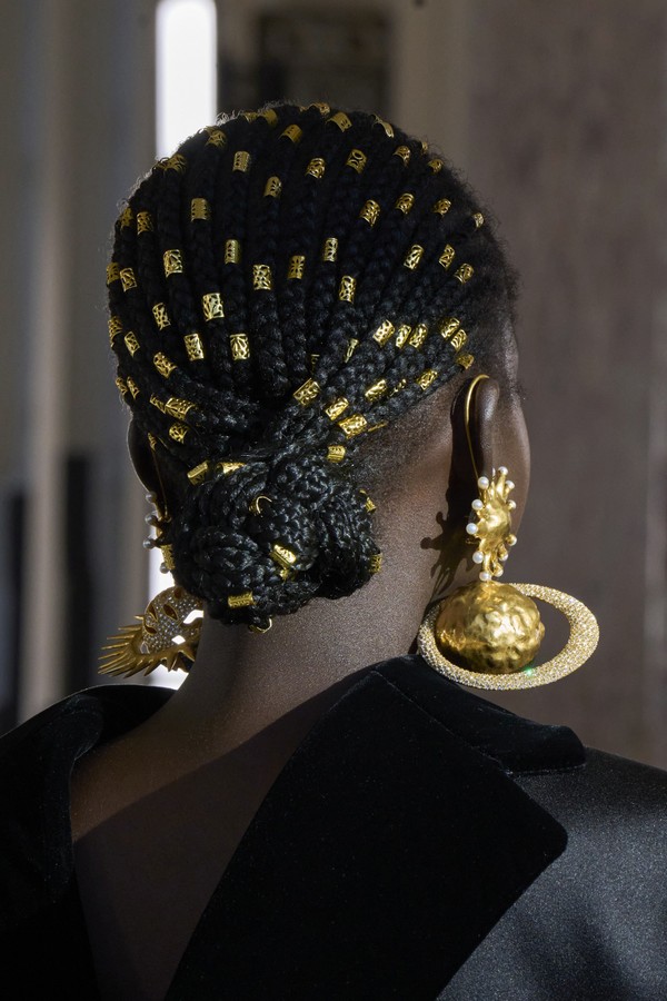 Inspirações de penteados para o Baile da Vogue 2022 (Foto: Imax Tree)