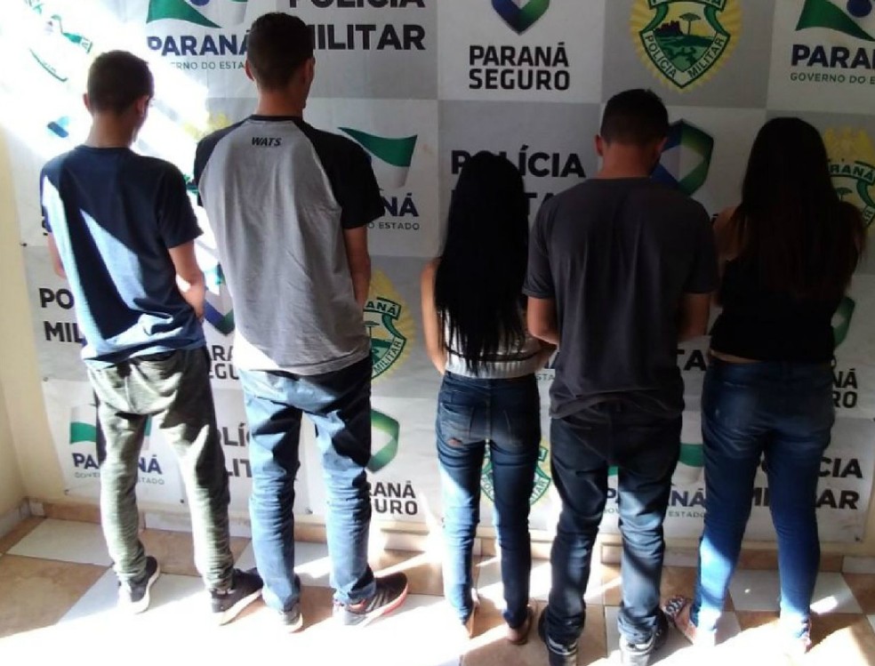 PolÃ­cia informou que quadrilha foi presa quando praticava o quarto assalto do dia na regiÃ£o noroeste (Foto: PM/DivulgaÃ§Ã£o)