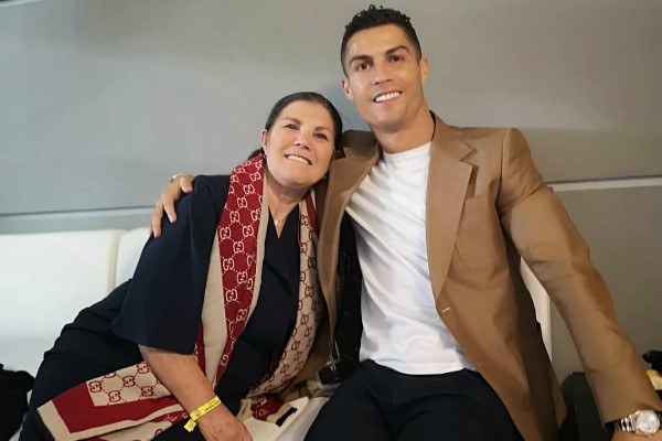 Dolores Aveiro e Cristiano Ronaldo  (Foto: Reprodução Instagram)