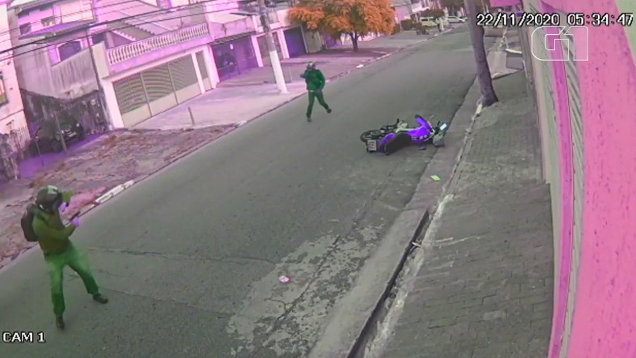 Veja momento da tentativa de assalto a PM em São Paulo