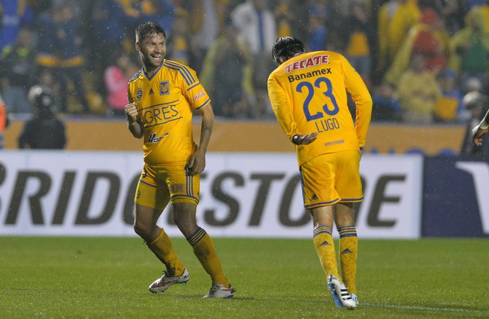 Rafael Sobis Tugres 4 x 0 San José Libertadores (Foto: EFE) Rafael Sobis Tugres 4 x 0 San José Libertadores (Foto: EFE)