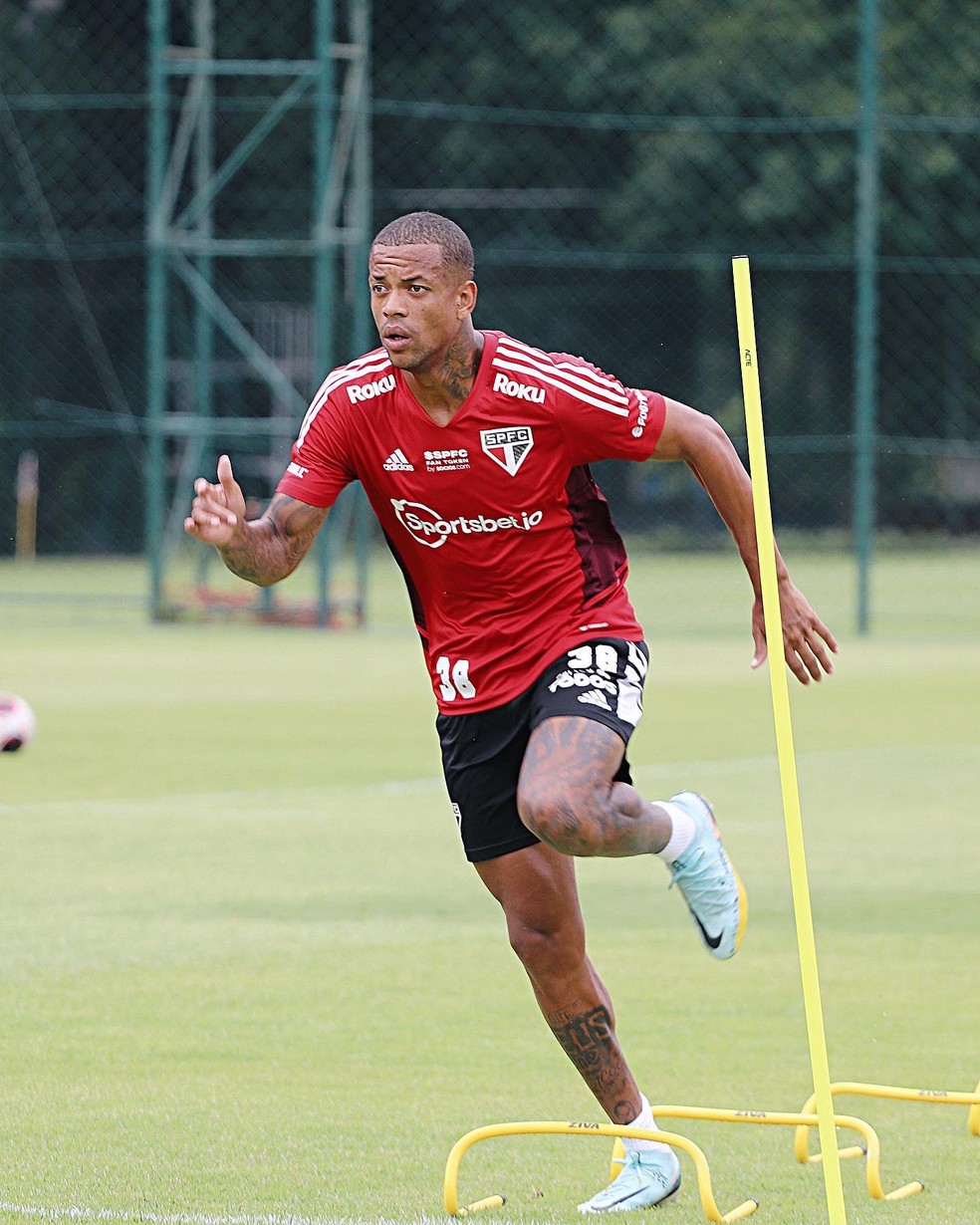 Caio Paulista em treino do São Paulo — Foto: Divulgação