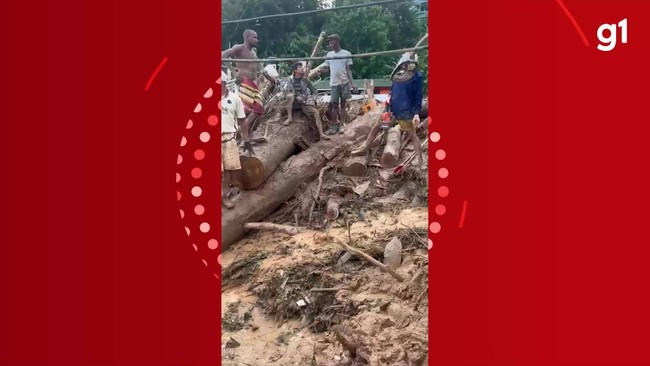 Moradores fazem buscas na Vila do Sahy: “Maior parte tá há mais de 24 horas”