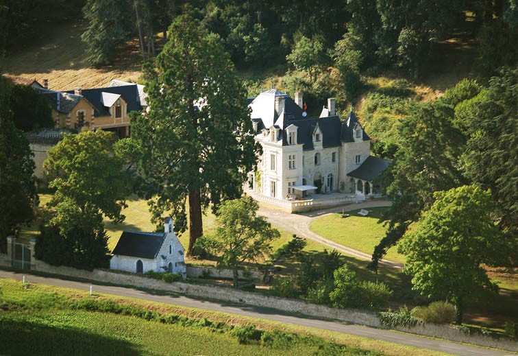 O Château de Sonnay está localizado a três horas de Paris (Foto: Château de Sonnay / Divulgação)