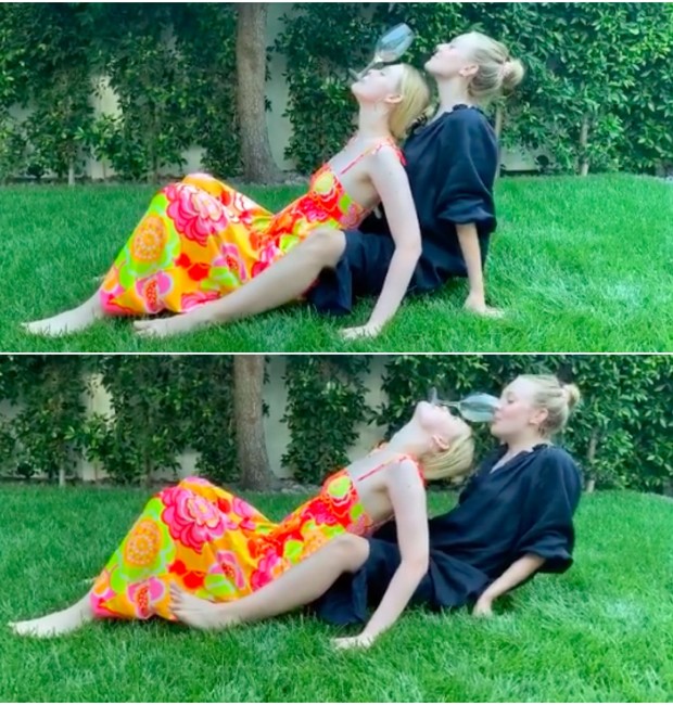 Elle e Dakota Fanning (Foto: Reprodução / Instagram)