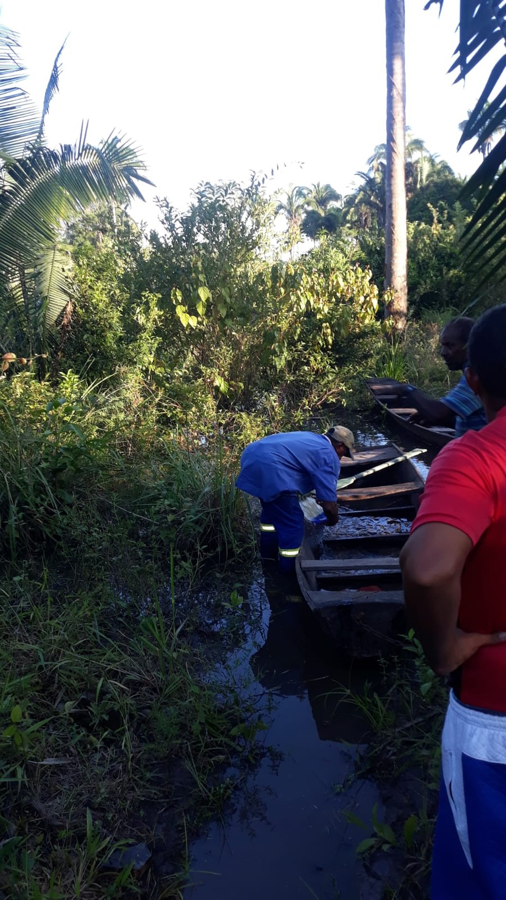 Pescador morre após cair dentro de rio no Maranhão; vítima sofreu um mal súbito — Foto: Divulgação/15ªCIBM