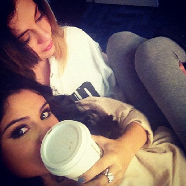 A cantora Selena Gomez com a mãe (Foto: Instagram)