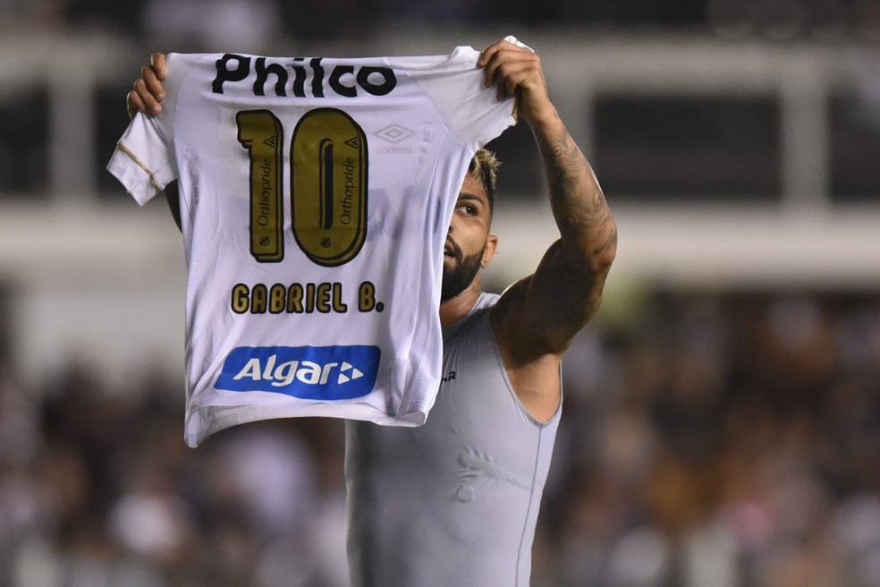 No Santos, Gabriel jogava com a 10 — Foto: Ivan Storti | Santos FC l divulgação