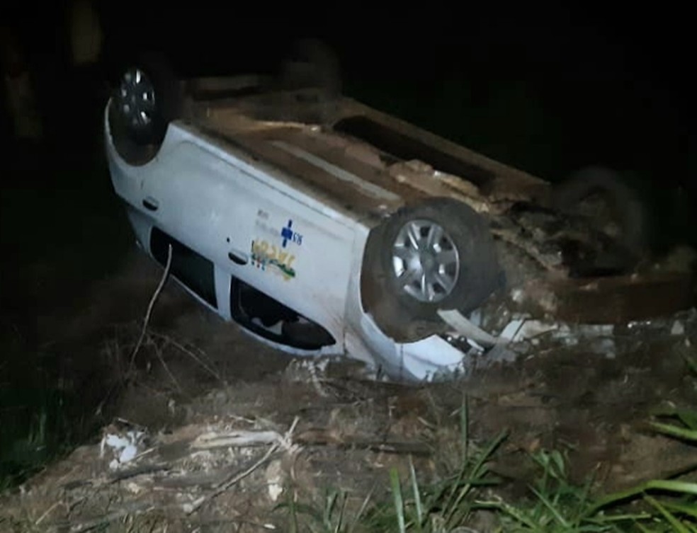 Vice-prefeito de Jacuí tem CNH recolhida após capotar 