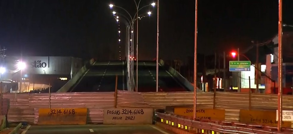 Parte superior do Viaduto do Gancho de Igapó será liberada para o tráfego de veículos — Foto: Reprodução