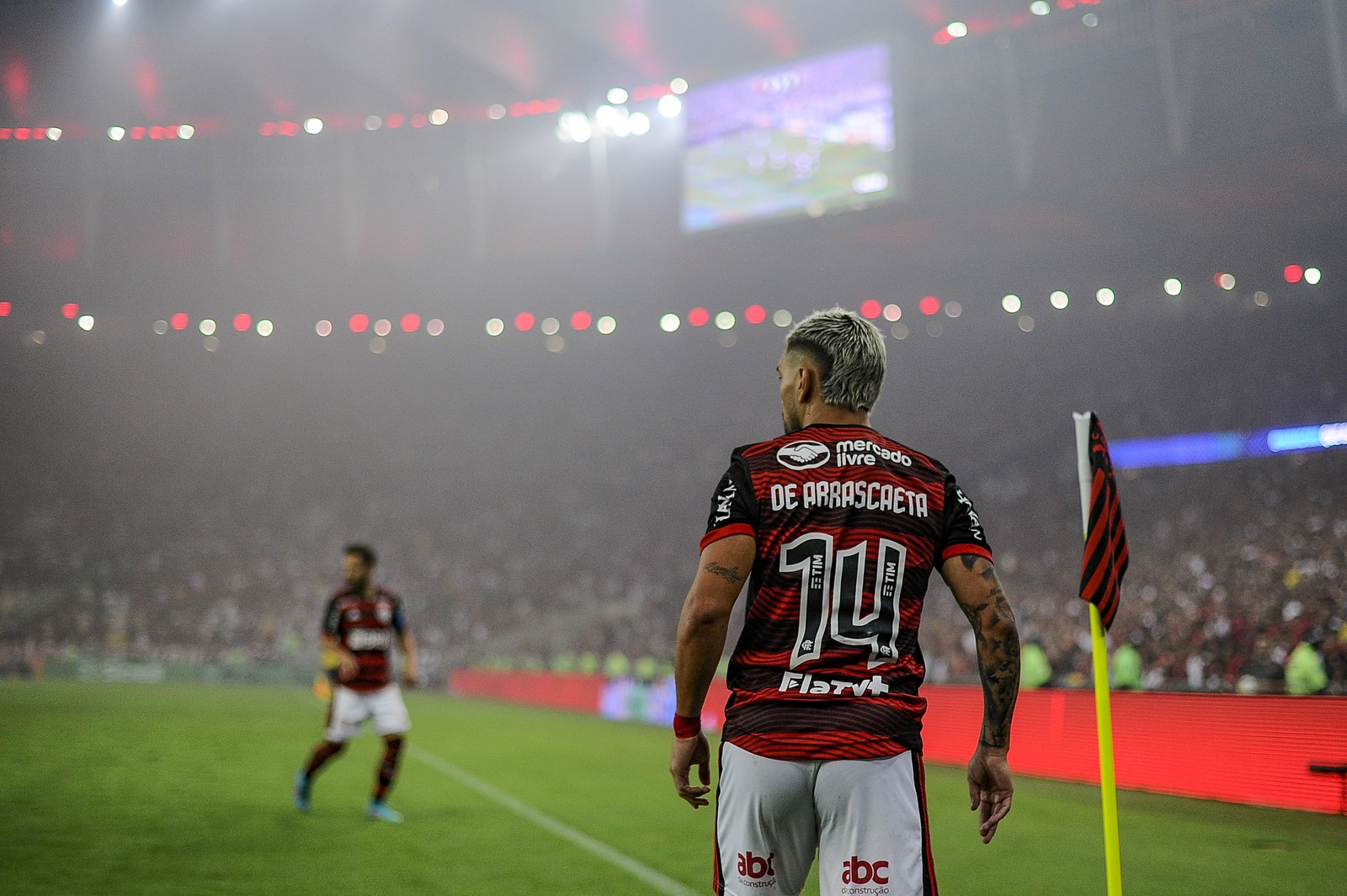 Arrascaeta é o camisa 14 do Flamengo desde 2019 — Foto: Marcelo Cortes / Flamengo