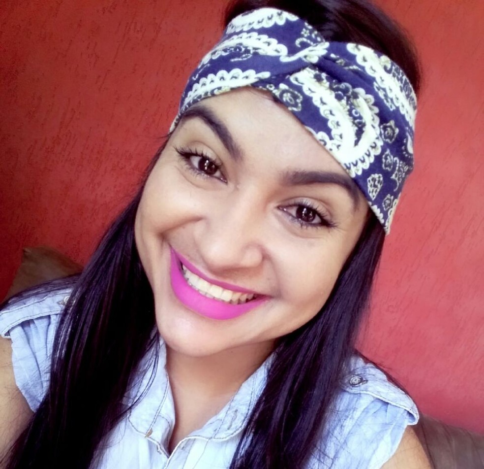 Talita Cordeiro estava de carona com um colega da universidade quando foi atingida por uma viatura  (Foto: Arquivo da família)