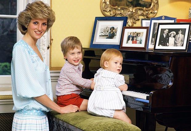 Lady Di e seus filhos (Foto:   Getty Images)