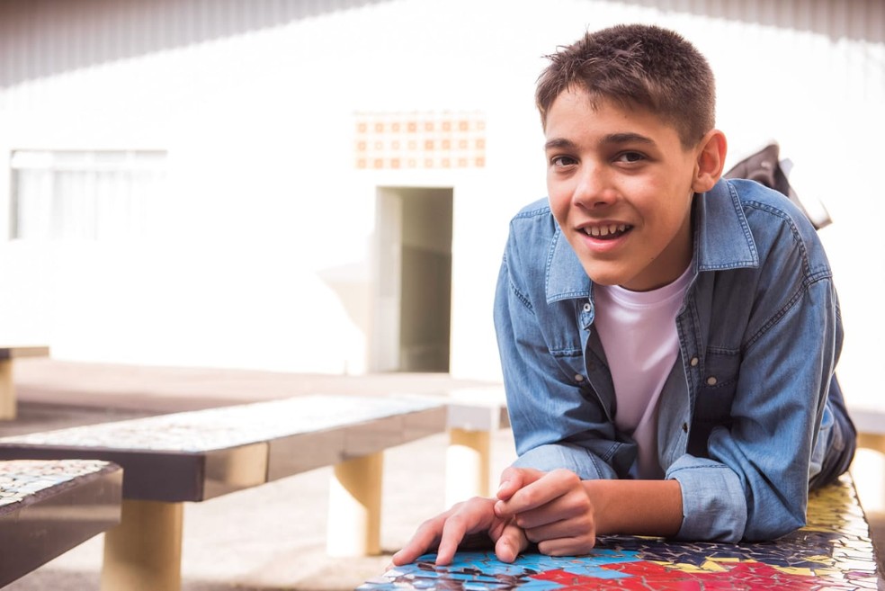 Murilo tem autismo severo e dificuldade na fala. — Foto: Fernanda Chiminello