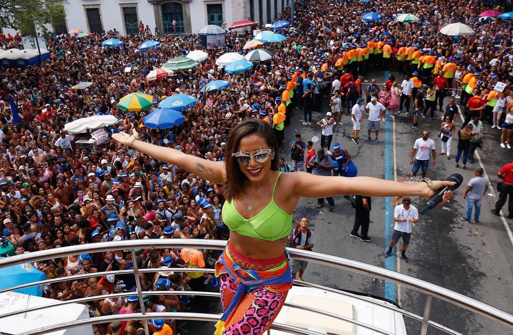 400 mil pessoas acompanharam trio de Anitta (Foto: Alexandre Durão/G1)