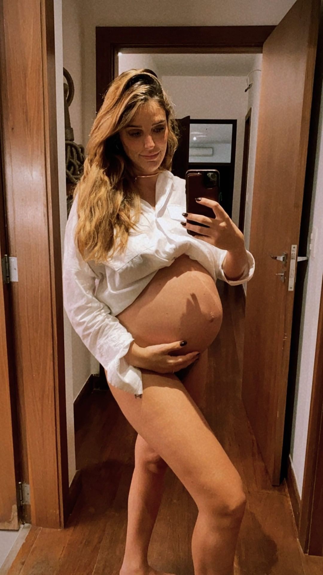 Rafa Brites mostra barrigão da segunda gravidez (Foto: Reprodução/Instagram)
