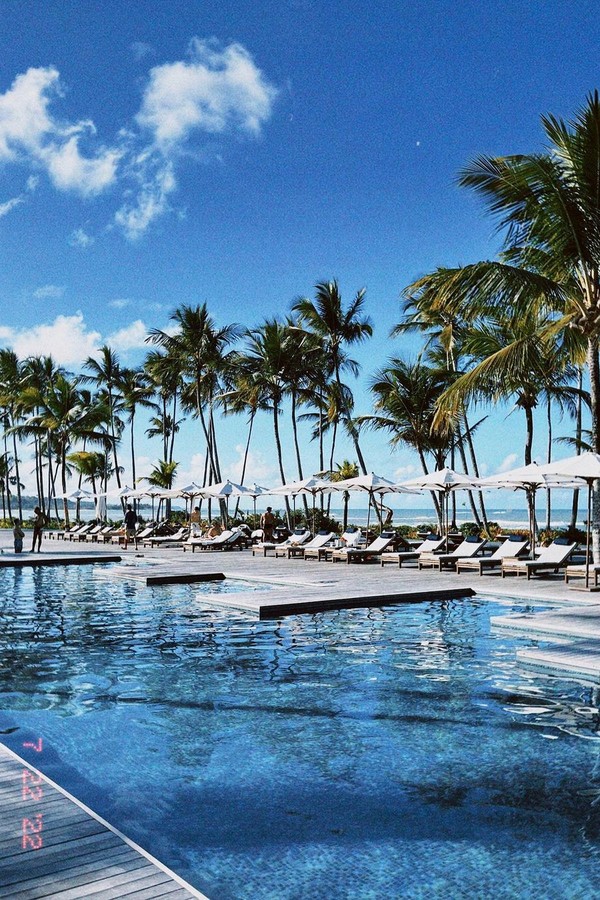 Grávida, Gabriela Pugliesi abre álbum de férias em hotel luxuoso na Bahia (Foto: Reprodução/ Instagram)