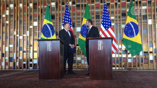 Secretário de Estado dos EUA diz que país partilha com Brasil desejo de que Venezuela volte a ser uma democracia