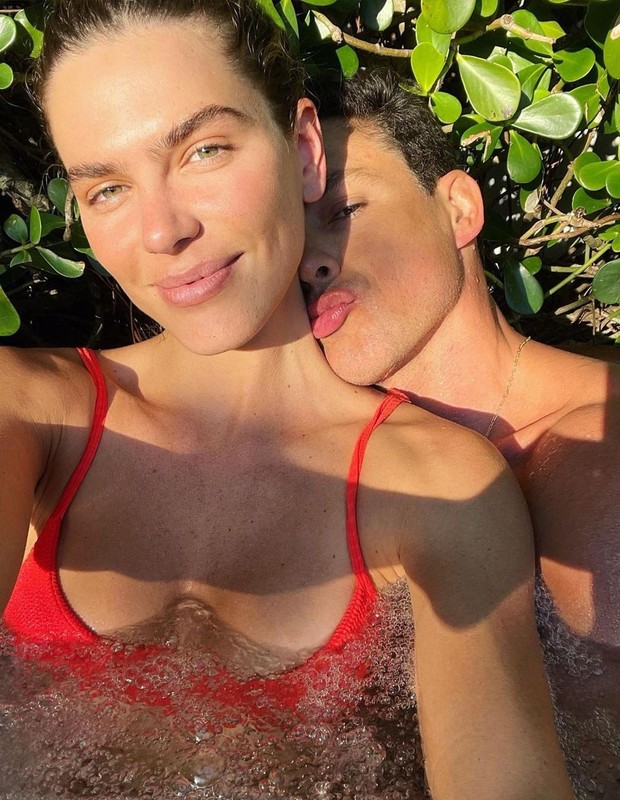 Cauã Reymond é casado com Mariana Goldfarb (Foto: Reprodução/Instagram)