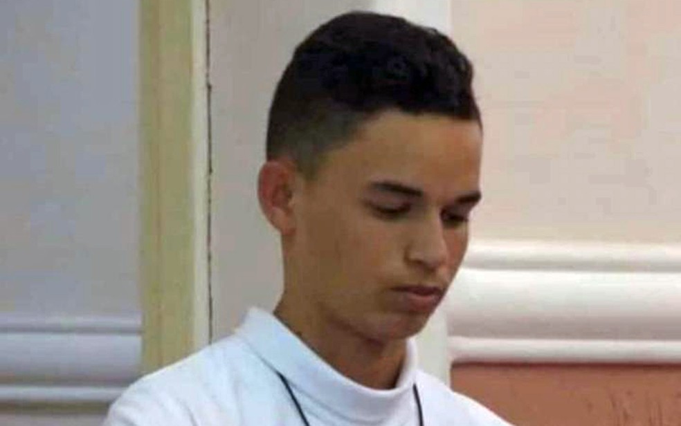 Raí Antônio da Silva, de 15 anos, foi morto a tiros em Escada — Foto: Reprodução/WhatsApp