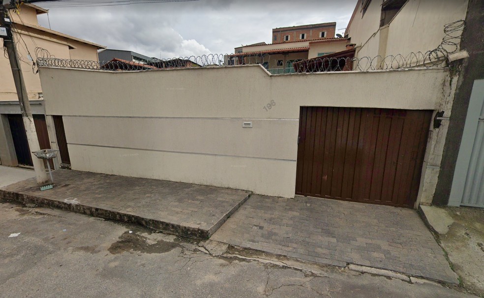 Homem foi encontrado morto dentro de casa, no bairro Industrial, em Contagem — Foto: Google Maps/ Reprodução (imagem capturada em fevereiro de 2022)