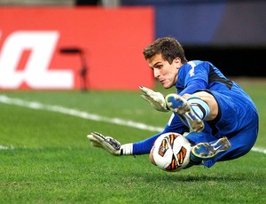 Marcelo Grohe defende pênalti da LDU contra o Grêmio (Foto: Lucas Uebel / Site Oficial do Grêmio)