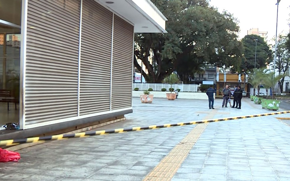 Agência bancária em Piracicaba (Foto: Reprodução/EPTV)