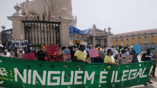 Após cinco anos em Portugal, milhares de brasileiros não podem tirar cidadania 
