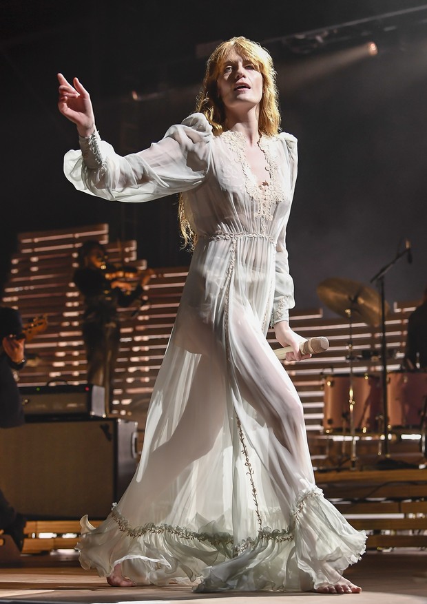 Florence vestiu Gucci para o show (Foto: Getty Images)