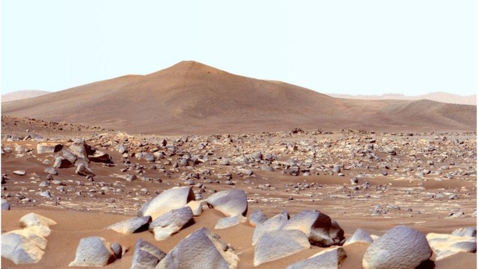 A superfície de Marte é fria e seca, além de ser bombardeada com radiação — Foto: Nasa/JPL-Caltech